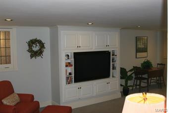 24 Dromara Road Ladue, MO 63124 - Photo 23 of 39 Gallery Image 23