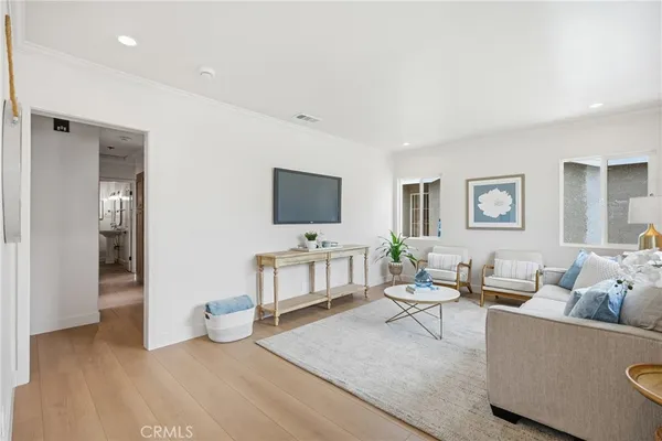 $1,069,000 | 4750 West 133rd Street, Hawthorne, CA 90250