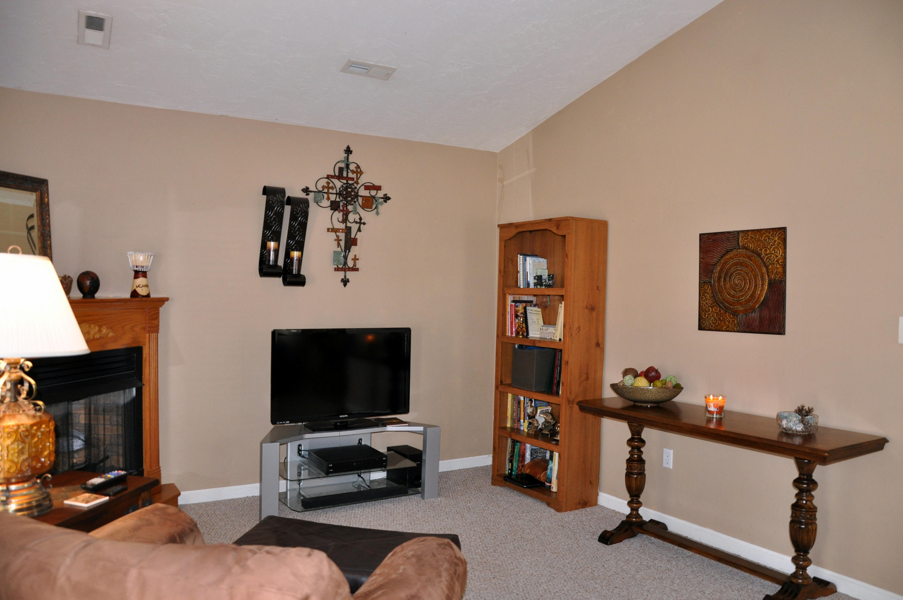 2216 Shady Run Road Vinton, VA 24179 - Photo 22 of 49 FAMILY ROOM2