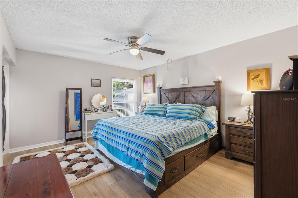2074 Sunset Point Road, Unit 136 Clearwater, FL 33765 - Photo 15 of 29