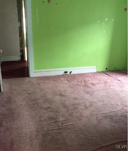 811 Ridge Street Easton, PA 18042 - Photo 7 of 9 Gallery Image 7