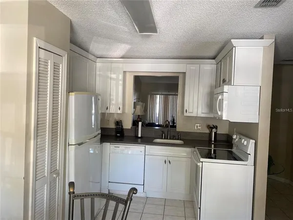 $1,700 | 3204 Sabal Palms Court, Unit B, Kissimmee, FL 34747