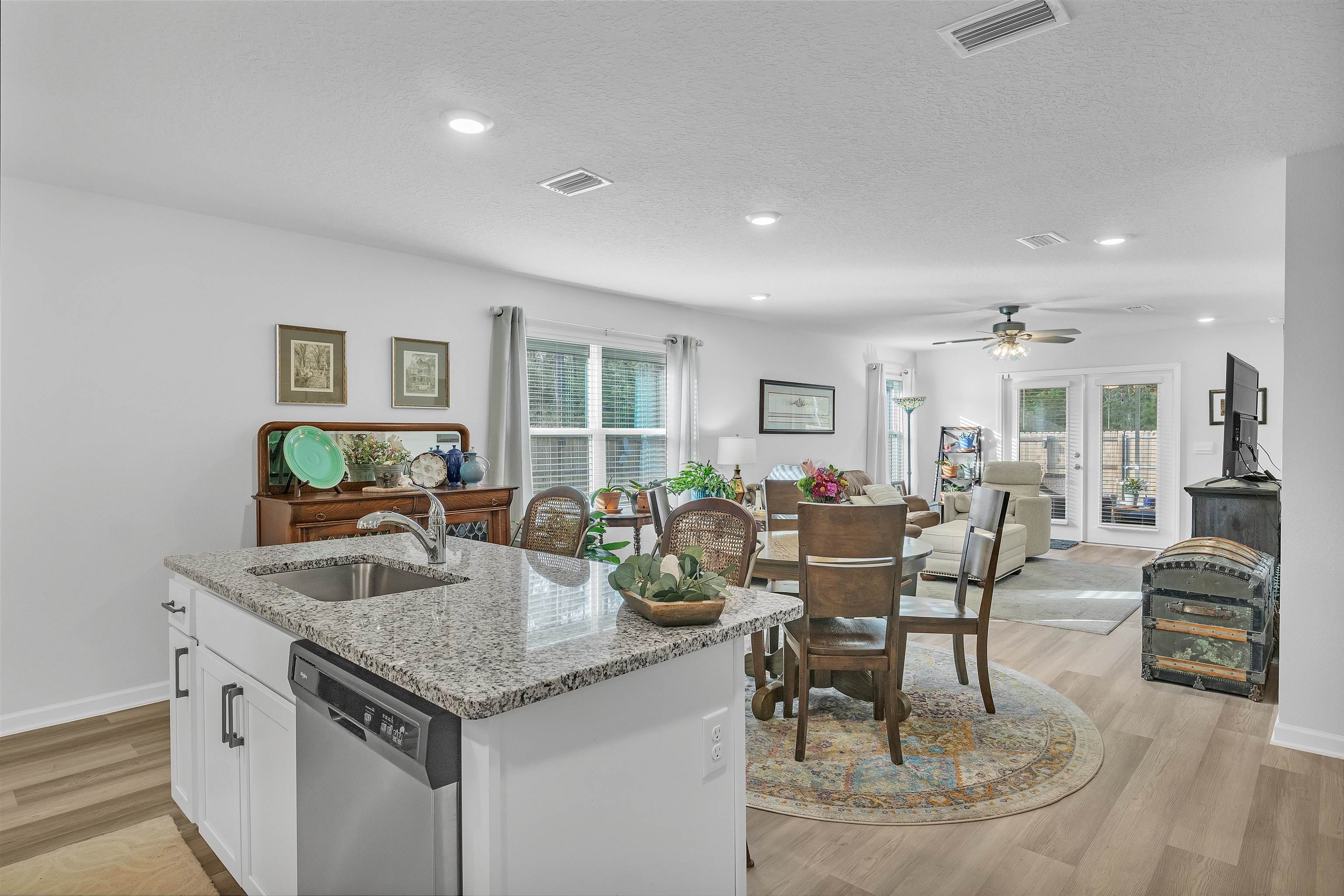 8883 Summer Bay Lane Foley, AL 36535 - Photo 11 of 24 Kitchen