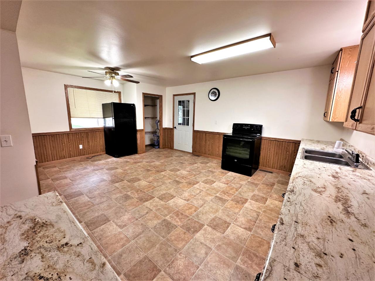 124 Fifield Street Phillips, WI 54555 - Photo 8 of 28 Gallery Image 8
