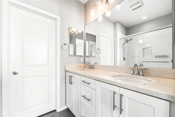 $4,100 | 6331 Pacific Way, Westminster, CA 92683