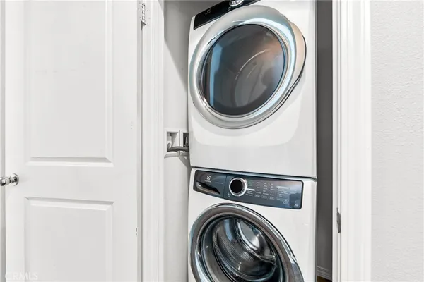 $4,100 | 6331 Pacific Way, Westminster, CA 92683