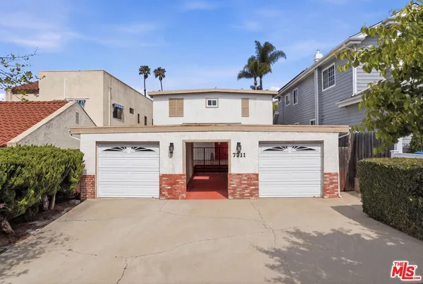 $1,695,000 | 7711 West 82nd Street, Playa del Rey, CA 90293