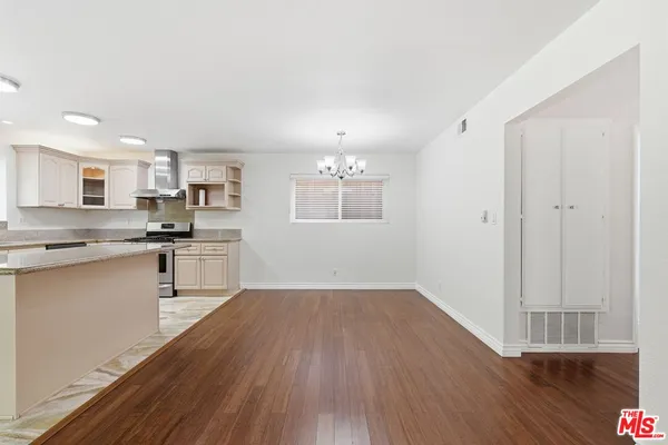 $1,695,000 | 7711 West 82nd Street, Playa del Rey, CA 90293