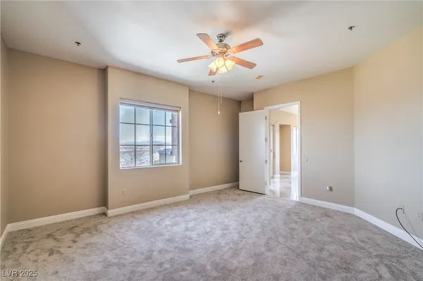 $449,000 | 15 Via Mantova, Unit 302, Henderson, NV 89011