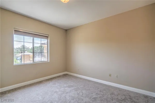 $449,000 | 15 Via Mantova, Unit 302, Henderson, NV 89011