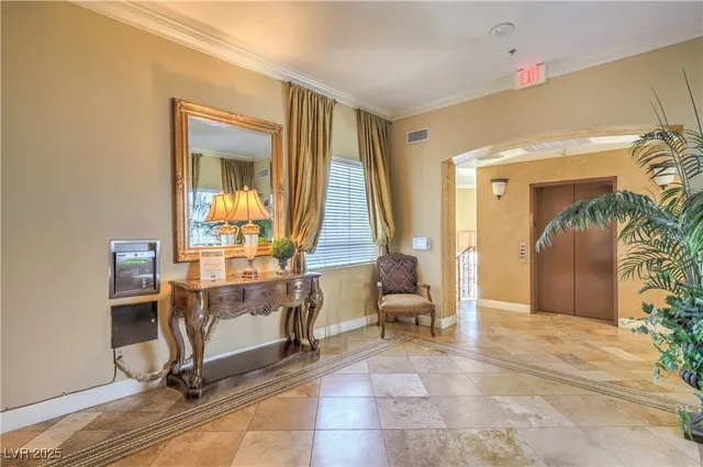 $460,000 | 15 Via Mantova, Unit 302, Henderson, NV 89011