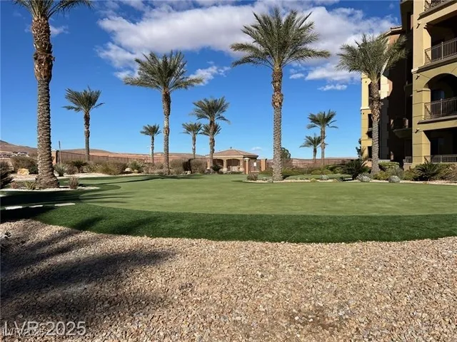 $460,000 | 15 Via Mantova, Unit 302, Henderson, NV 89011