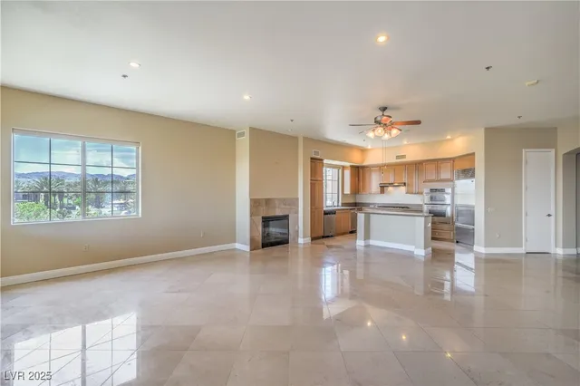 $460,000 | 15 Via Mantova, Unit 302, Henderson, NV 89011