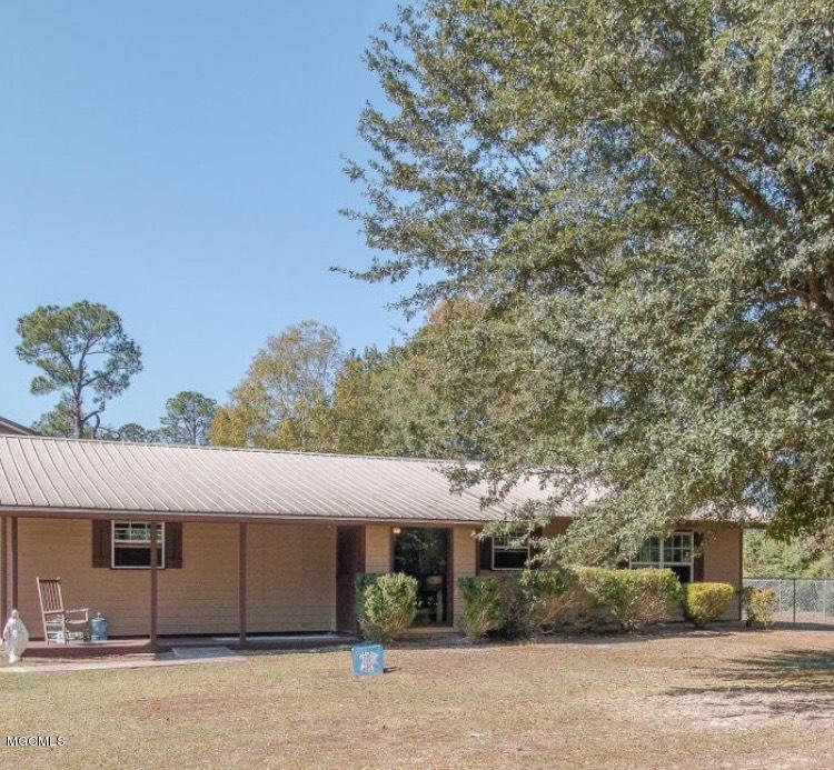 13181 Williams Road Gulfport, MS 39503 - Photo 1 of 17 IMG_1347
