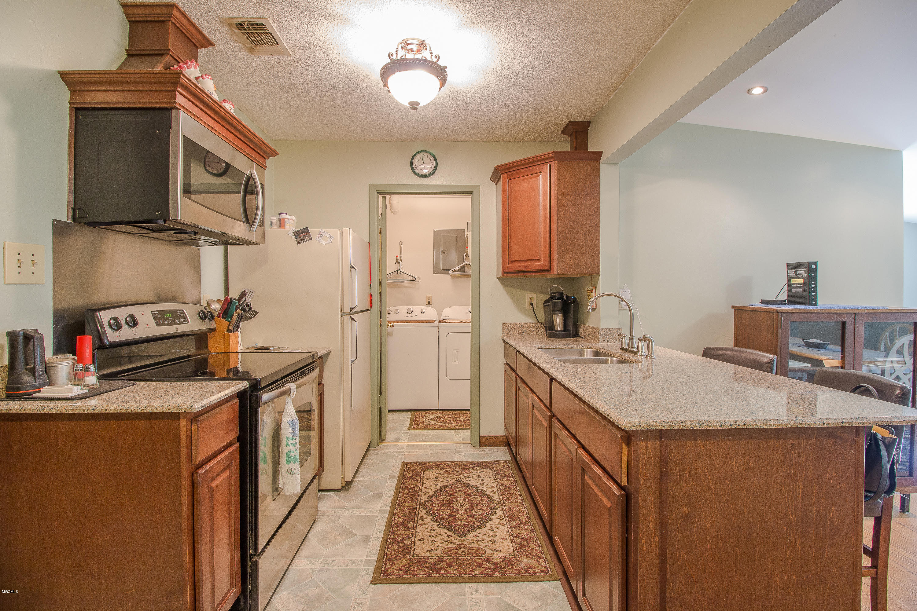 13181 Williams Road Gulfport, MS 39503 - Photo 5 of 17 13181 Williams Road-10