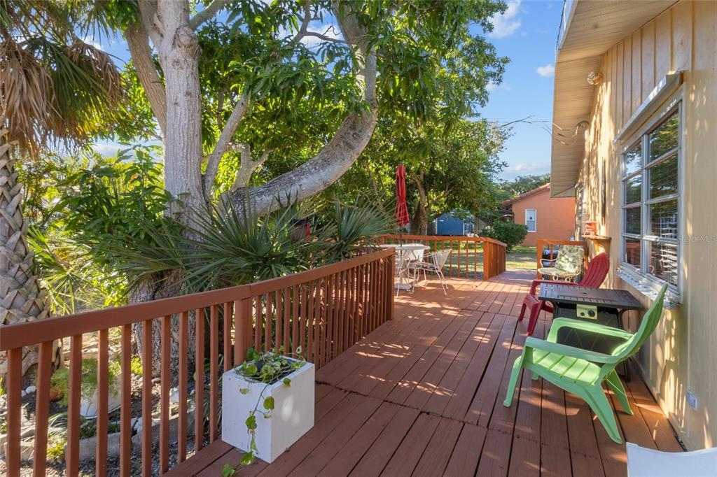 420 Pensacola Road Venice, FL 34285 - Photo 28 of 40 a view of deck with patio