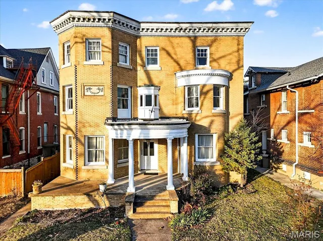 $599,900 | 5103 Waterman Boulevard, St. Louis, MO 63108