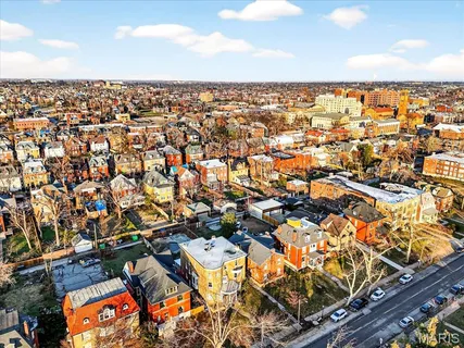 $599,900 | 5103 Waterman Boulevard, St. Louis, MO 63108