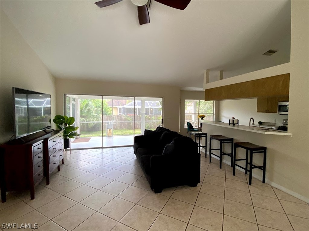 18438 Sunflower Road Fort Myers, FL 33967 - Photo 4 of 30 Gallery Image 4