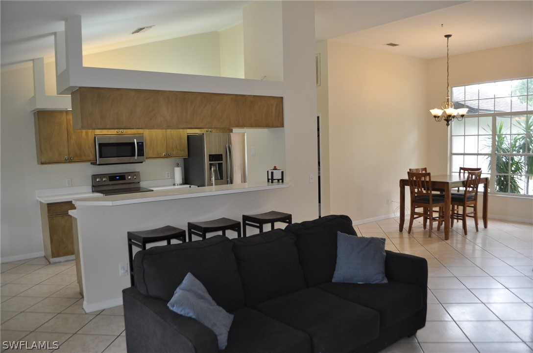 18438 Sunflower Road Fort Myers, FL 33967 - Photo 9 of 30 Gallery Image 9