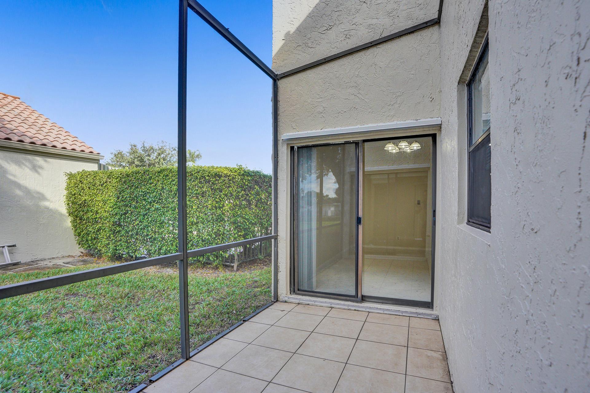 6498 Las Flores Drive Boca Raton, FL 33433 - Photo 20 of 49 DSC04009
