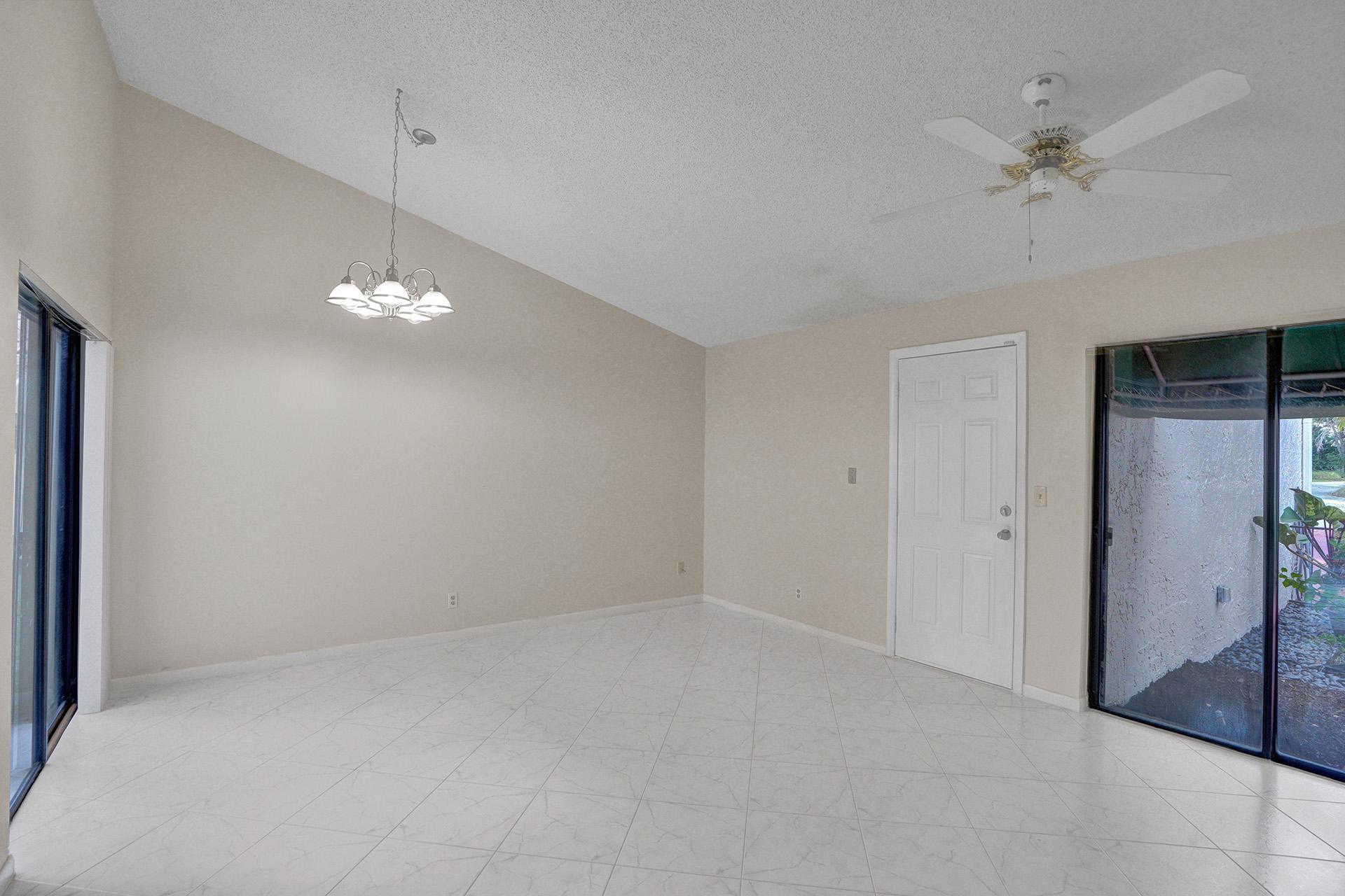 6498 Las Flores Drive Boca Raton, FL 33433 - Photo 33 of 49 DSC04063