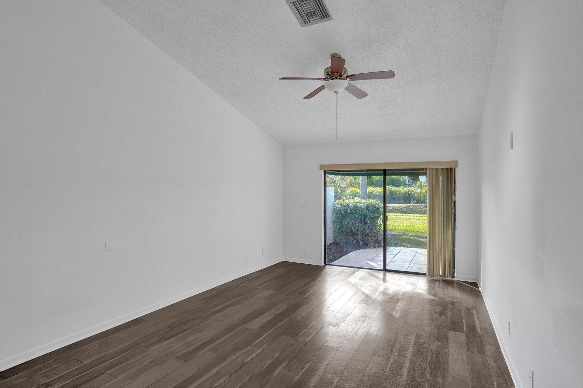 6498 Las Flores Drive Boca Raton, FL 33433 - Photo 37 of 49 DSC04075