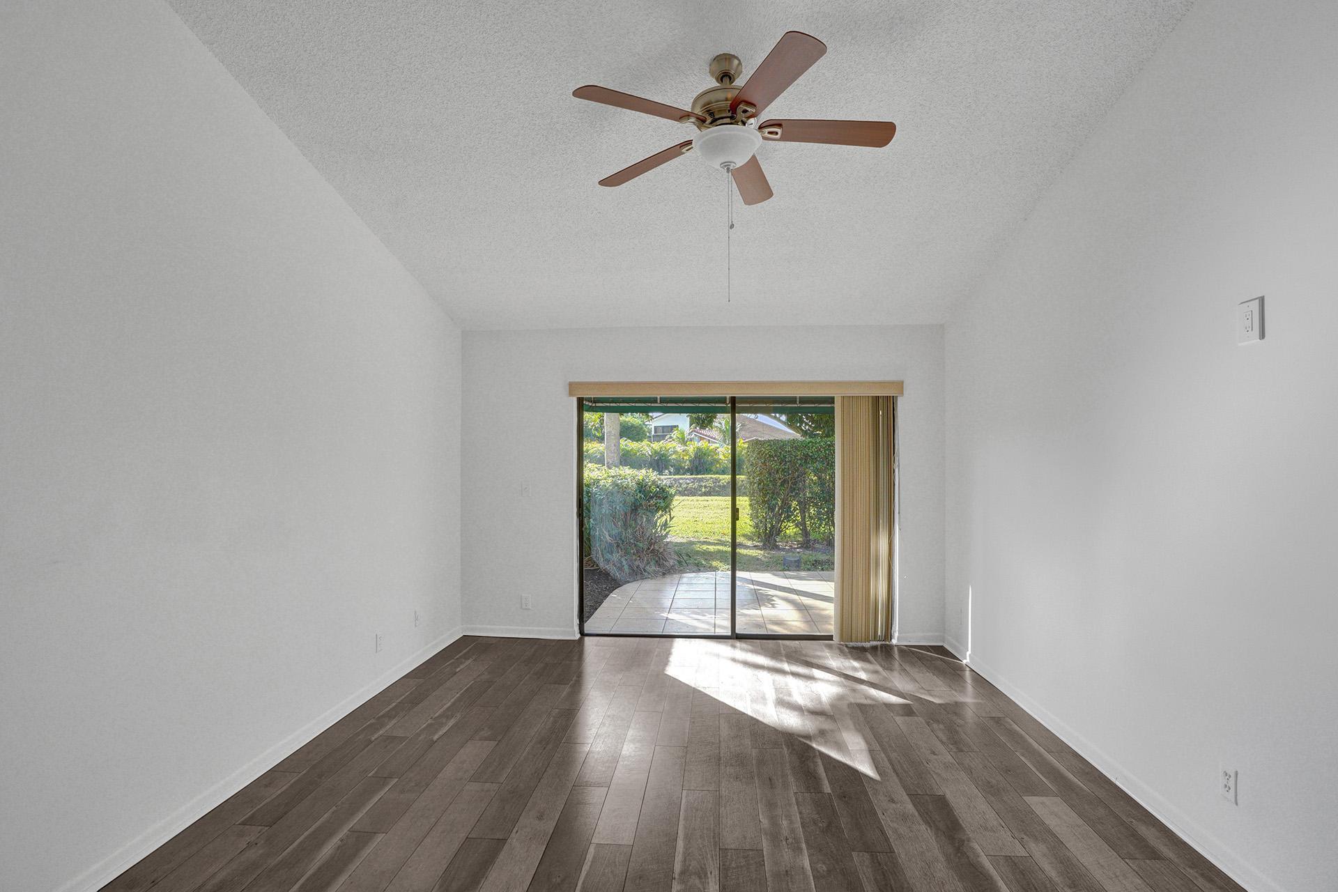 6498 Las Flores Drive Boca Raton, FL 33433 - Photo 38 of 49 DSC04078