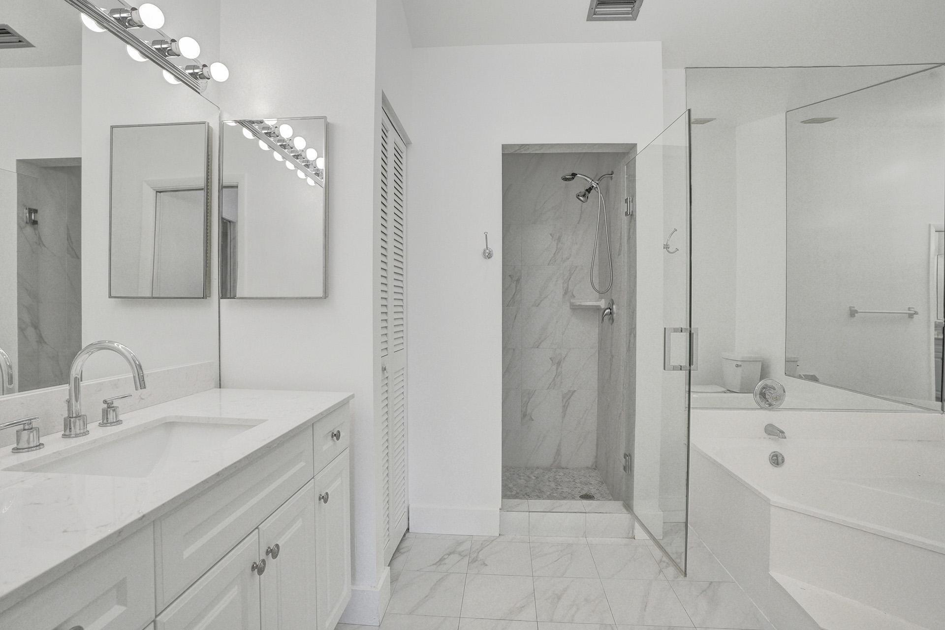 6498 Las Flores Drive Boca Raton, FL 33433 - Photo 43 of 49 DSC04093