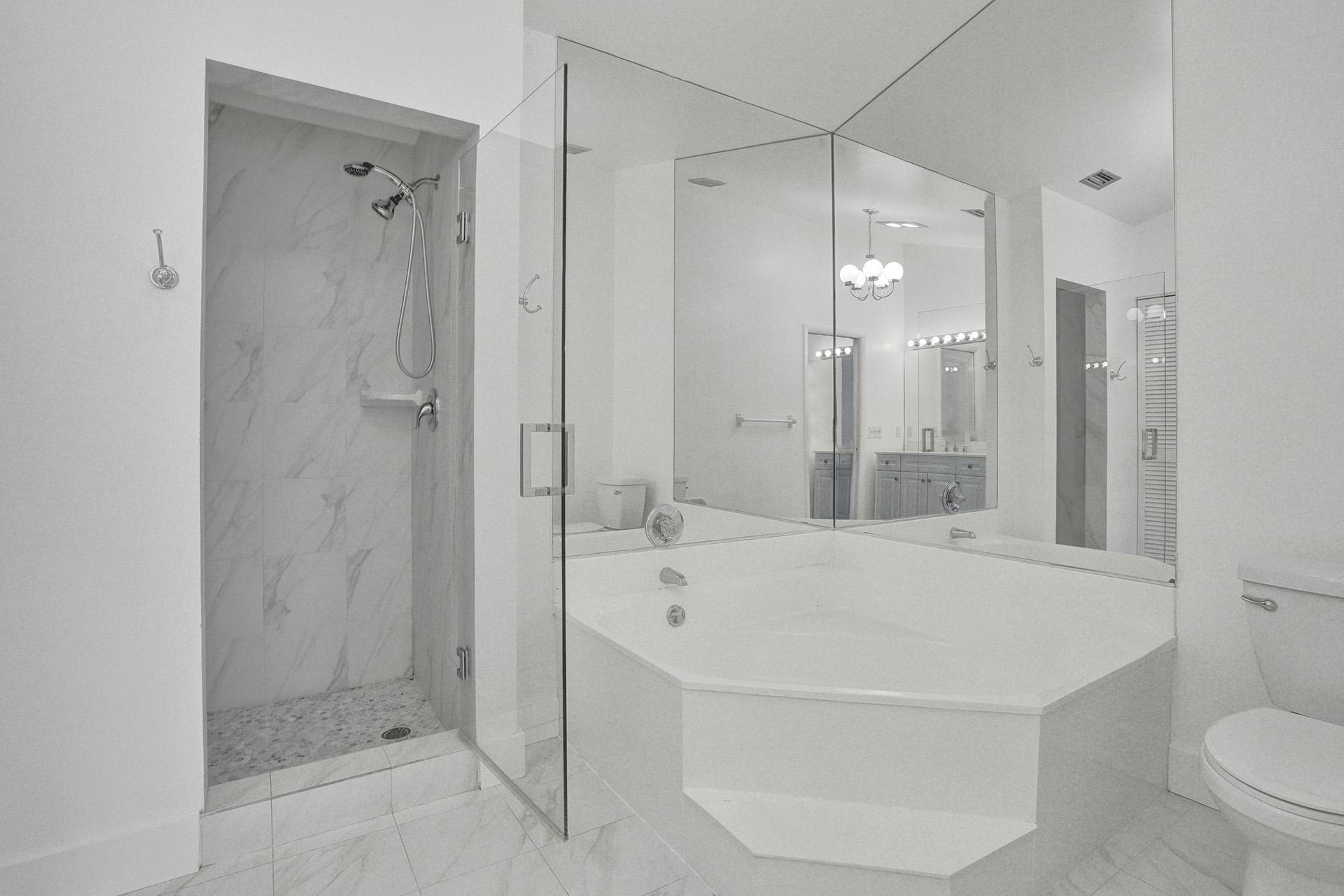 6498 Las Flores Drive Boca Raton, FL 33433 - Photo 44 of 49 DSC04096