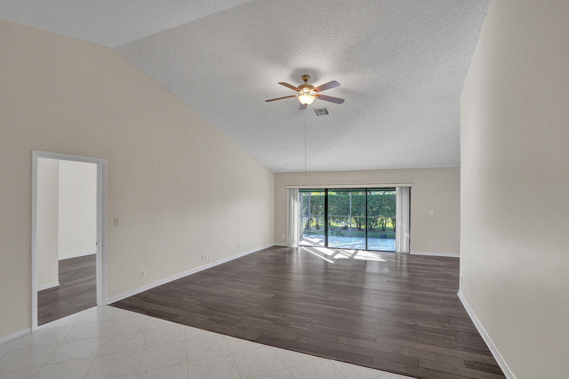 6498 Las Flores Drive Boca Raton, FL 33433 - Photo 7 of 49 DSC03970