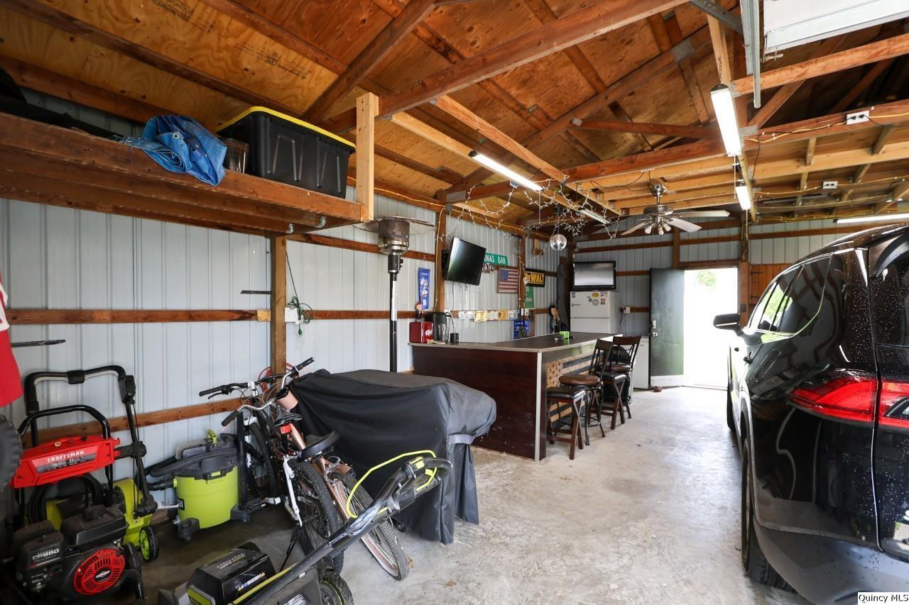 630 South 19th Street Quincy, IL 62301 - Photo 16 of 17 a view of a storage & utility room