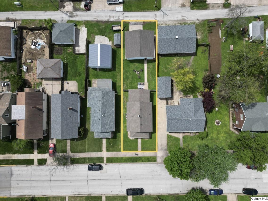 630 South 19th Street Quincy, IL 62301 - Photo 17 of 17 an aerial view of multiple houses