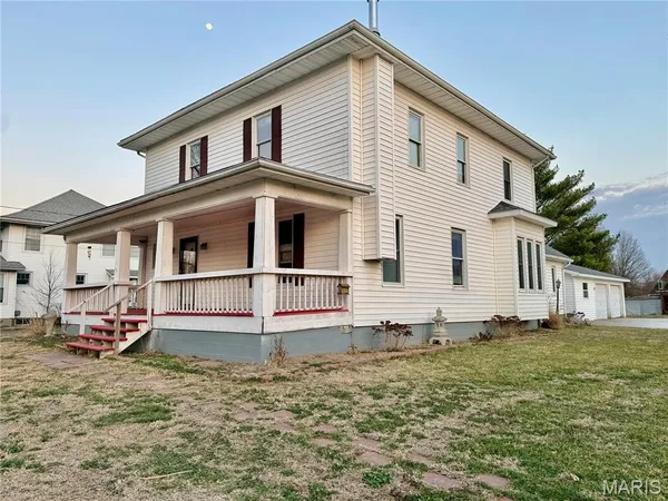 $289,900 | 312 West Milton Street, New Florence, MO 63363