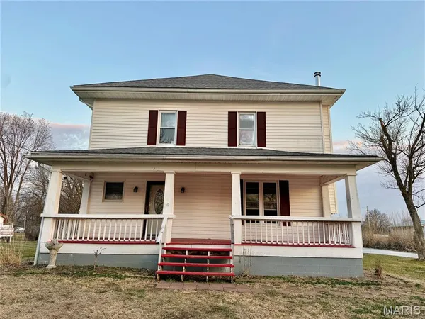$289,900 | 312 West Milton Street, New Florence, MO 63363