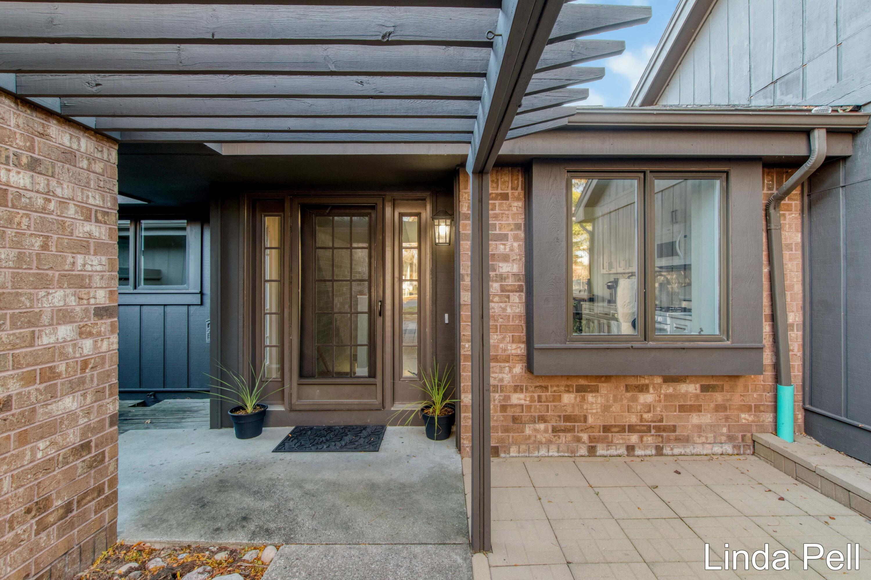 3444 Eagle Ridge Court Northeast, Unit 6 Grand Rapids, MI 49525 - Photo 2 of 22 eagle ridge 3444-4