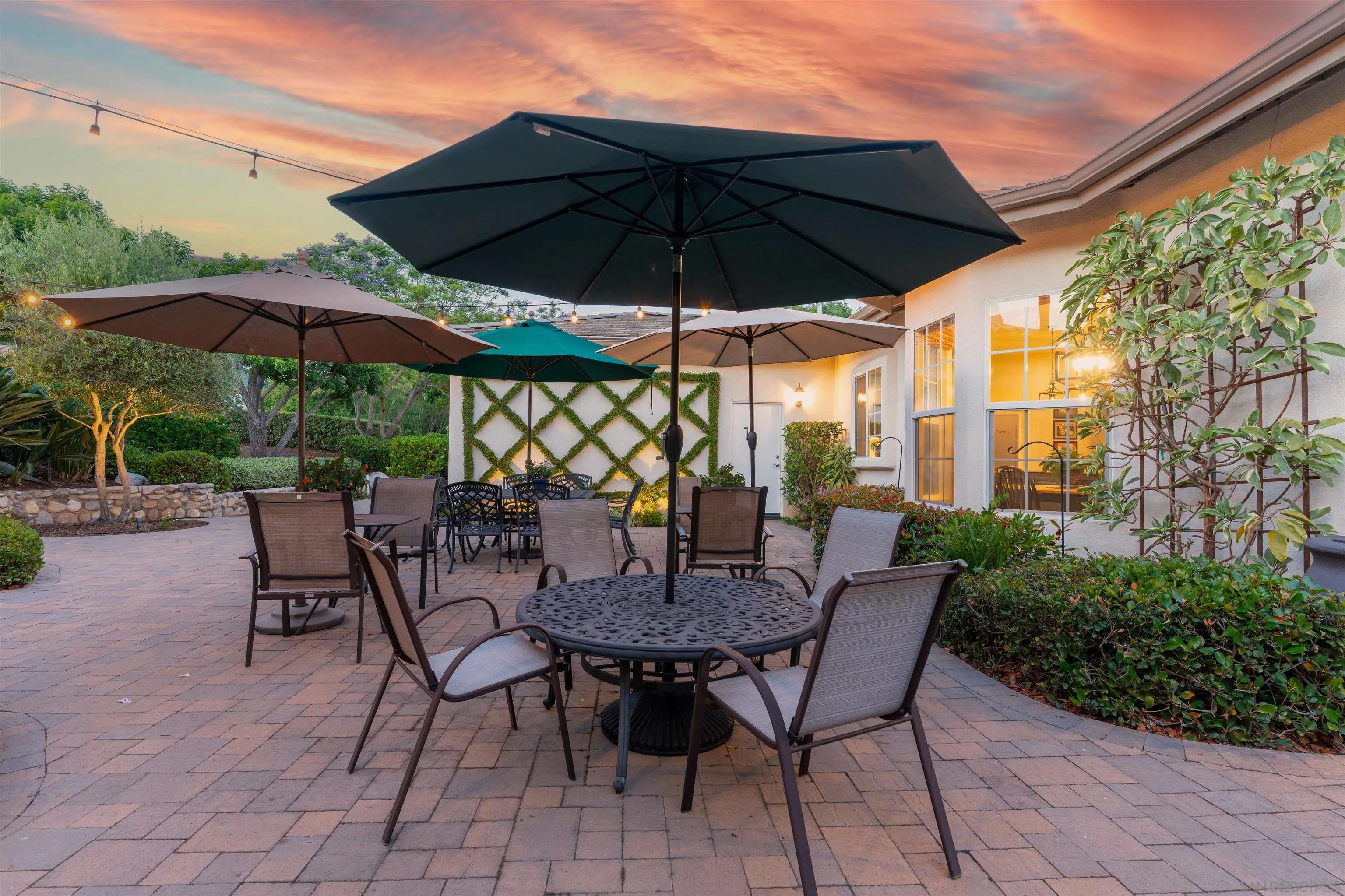 1411 Surrey Heights Fallbrook, CA 92028 - Photo 21 of 33 a view of an outdoor sitting area with furniture