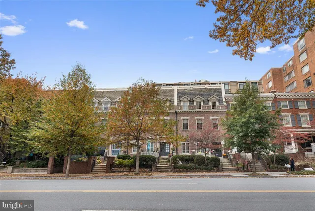 $649,000 | 2818 Connecticut Avenue Northwest, Unit 104, Washington, DC 20008
