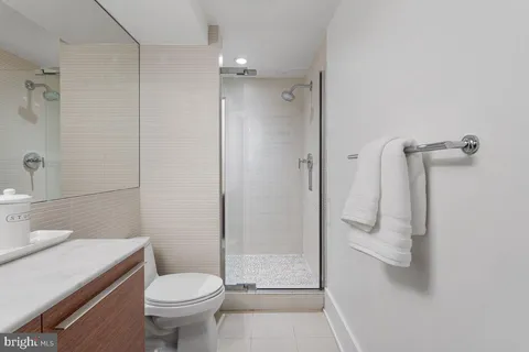 $615,000 | 2818 Connecticut Avenue Northwest, Unit 104, Washington, DC 20008