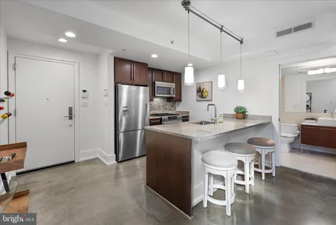 $615,000 | 2818 Connecticut Avenue Northwest, Unit 104, Washington, DC 20008