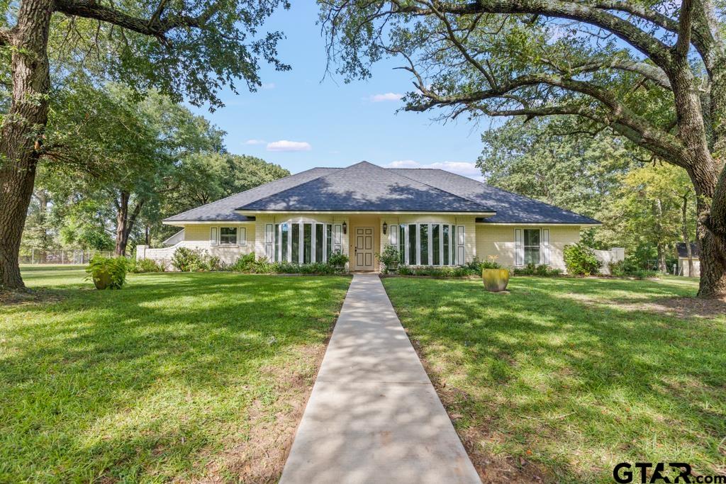 503 Pinehill Road Henderson, TX 75654 - Photo 1 of 44