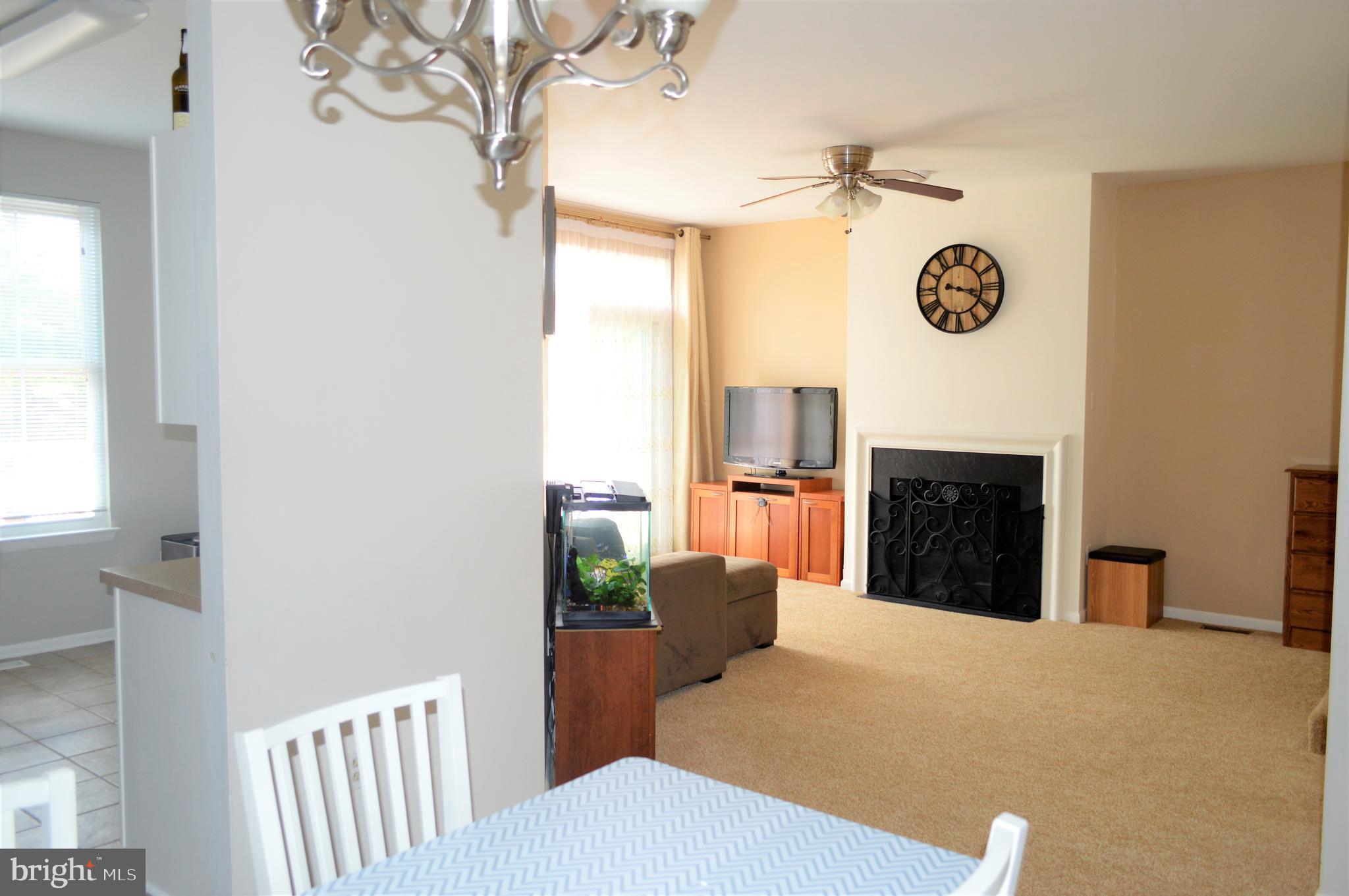 44162 Mossy Brook Square Ashburn, VA 20147 - Photo 4 of 24