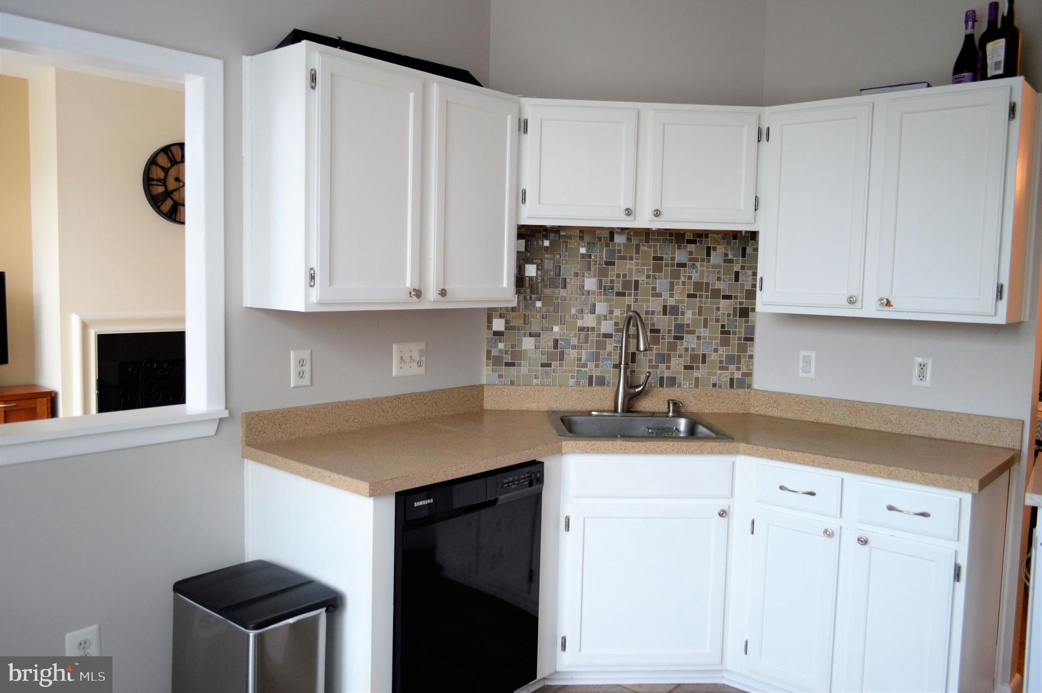 44162 Mossy Brook Square Ashburn, VA 20147 - Photo 5 of 24