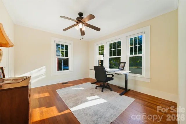 $345,000 | 609 2nd Street Northeast, Hickory, NC 28601