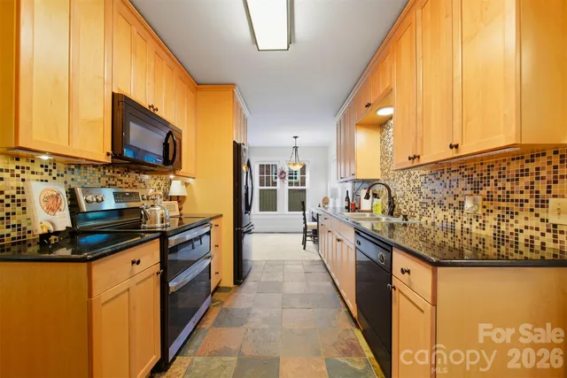 $345,000 | 609 2nd Street Northeast, Hickory, NC 28601