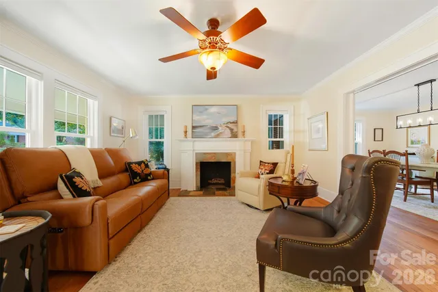 $345,000 | 609 2nd Street Northeast, Hickory, NC 28601