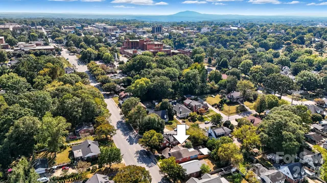 $345,000 | 609 2nd Street Northeast, Hickory, NC 28601