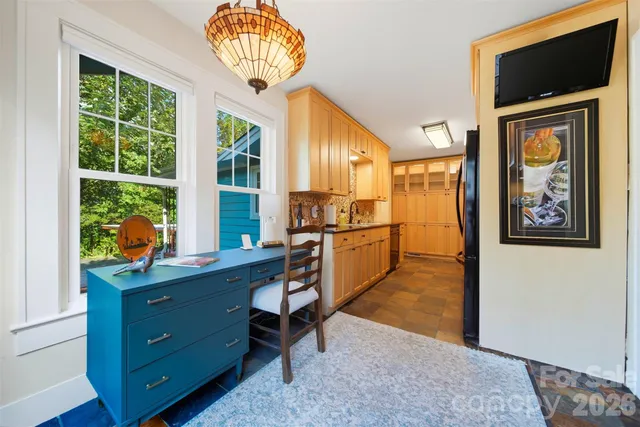 $345,000 | 609 2nd Street Northeast, Hickory, NC 28601