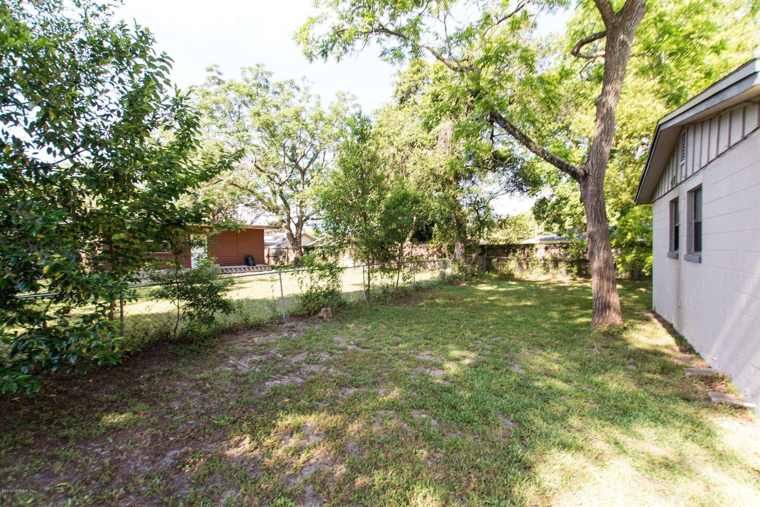 7204 Stonehurst Road North Jacksonville, FL 32277 - Photo 22 of 26 Backyard View 3