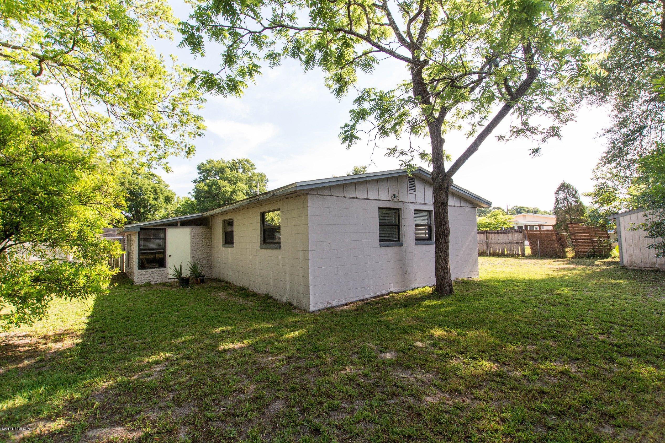 7204 Stonehurst Road North Jacksonville, FL 32277 - Photo 24 of 26 Back of Home